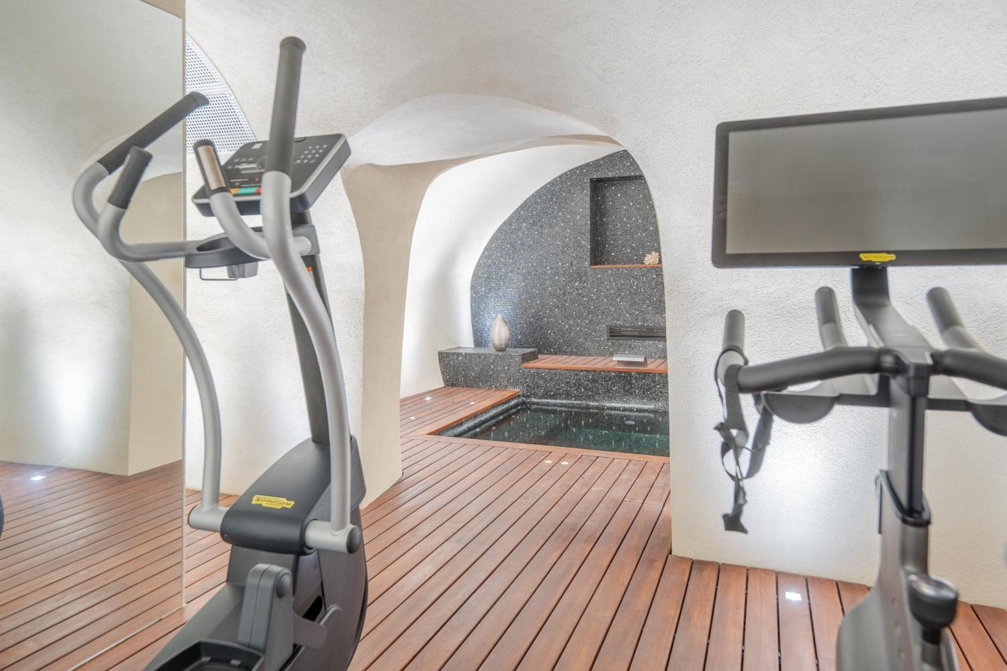 Beau Clocher Saint Tropez Bagian luar foto